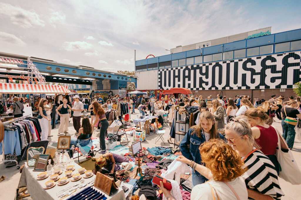 VECHTCLUB - Betonnerie bij beton-t utrecht, tweedekansmarkt, tweedehandsmarkt