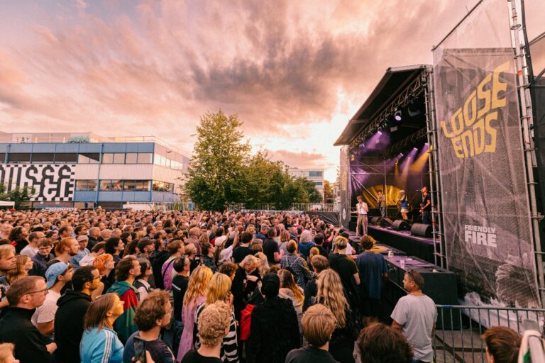 VECHTCLUB - 3417efcc-fcad-7dc2-300b-575b96b3e0e9