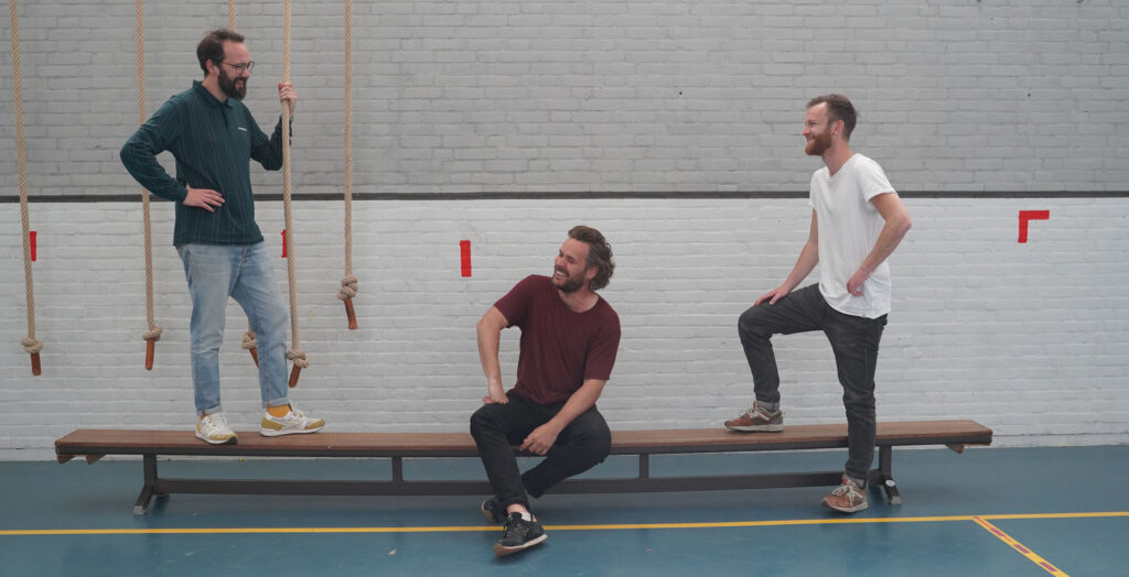 VECHTCLUB - More+than+games+header