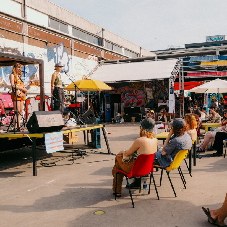 VECHTCLUB - Olympus digital camera